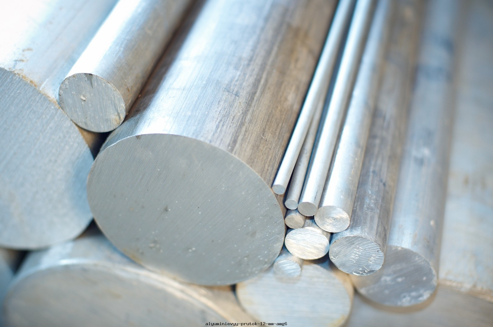 Алюминиевый пруток 12 мм АМГ6